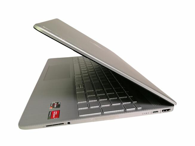 LAPTOP HP 15-EQ2023NW 8 GB RAM 256GB