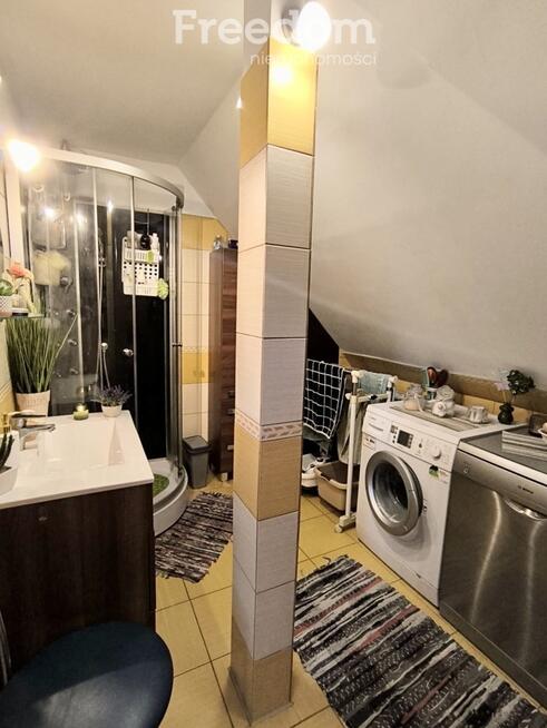 Mieszkanie dwupoziomowe w domu dwurodzinnym