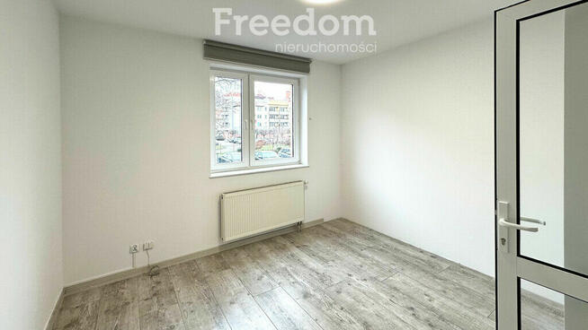 Lokal handlowo-usługowy w centrum miasta.