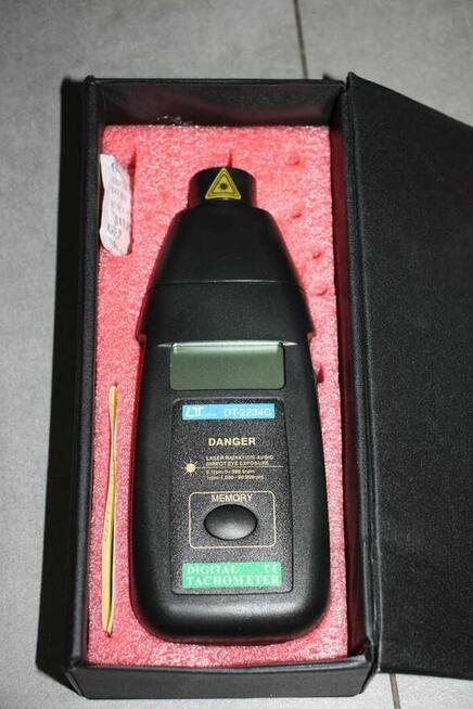 Tachometr Lutron DT-2234C