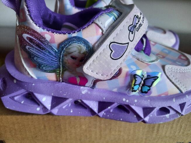 Buty dla dziewczynki