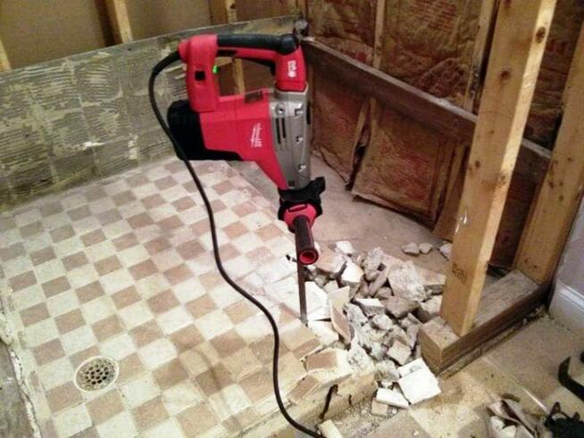 Rozbiórka - wyburzenie, ścian, posadzek, skuwanie glazury,