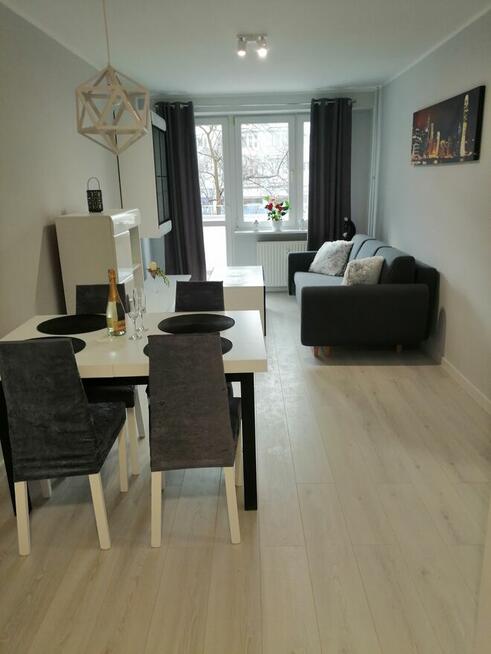 mieszkanie 2 pokojowe, 43 m2, 1 pietro, balkon, centrum