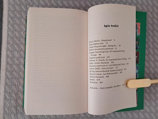 Książka „Fantastyczny Lem. Antologia opowiadań... S. Lem