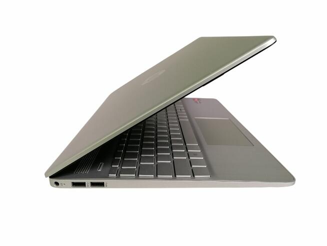 LAPTOP HP 15-EQ2023NW 8 GB RAM 256GB