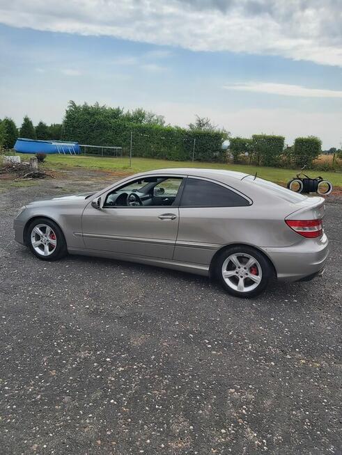 Sprzedam MERCEDES CLC 1,6