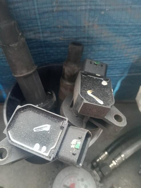 Lampy przednie toyota corolla 2002rok