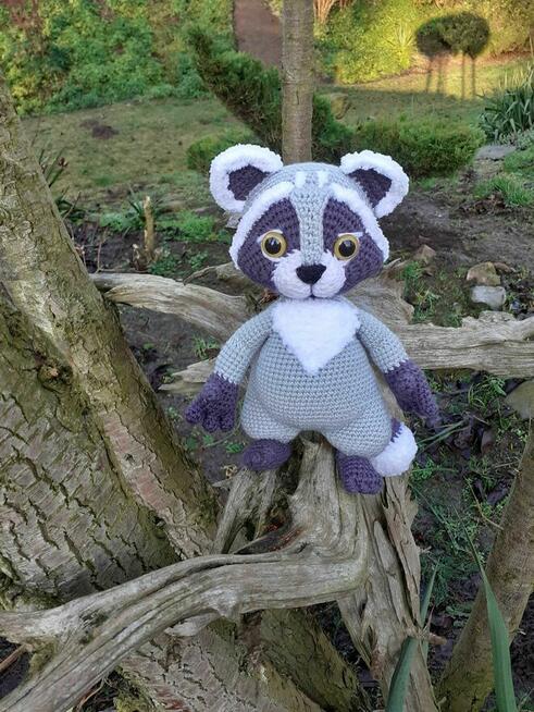 Szop pracz na szydełku