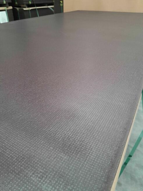 Sklejka wodoodporna antypoślizgowa