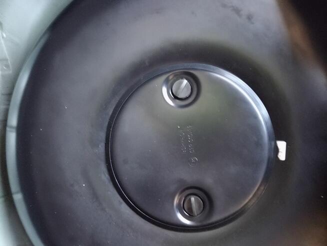 Lampy przednie toyota corolla 2002rok