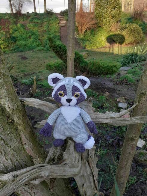 Szop pracz na szydełku