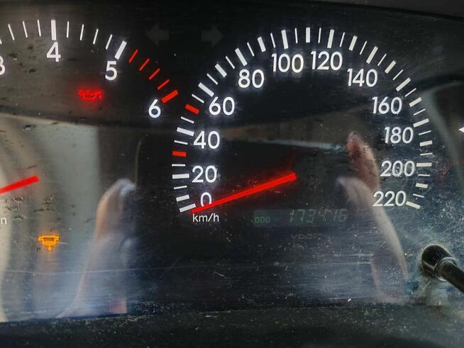 Toyota Corolla e12 2004