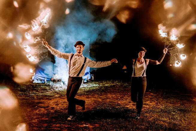 enigma pokazy ognia teatr ognia taniec z ogniem firshow