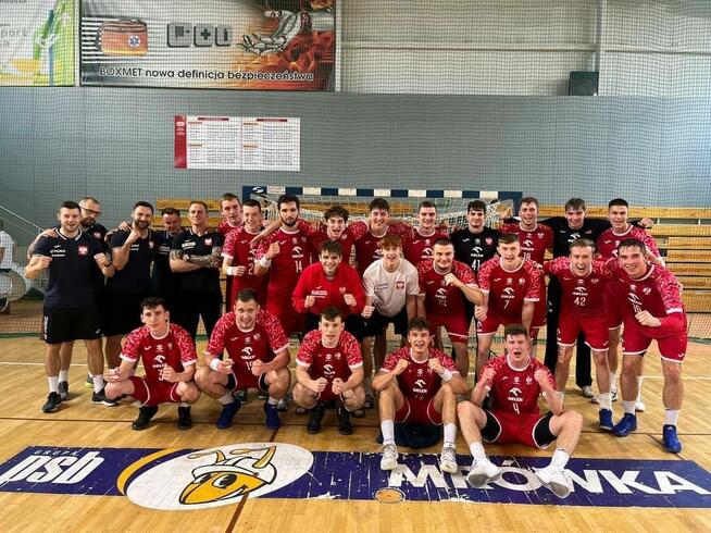 Masaż / fizjoterapia (z dojazdem / w gabinecie)