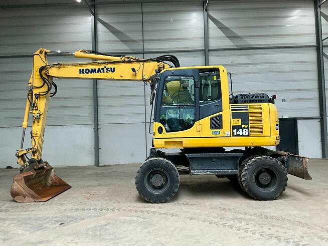 Koparka kolowa Komatsu PW 148-8 tez leasing