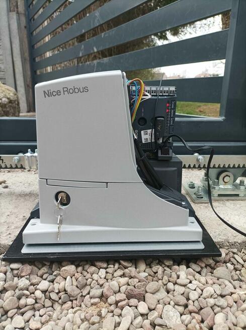 bramy napędy siłowniki automatyka