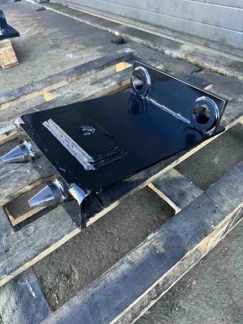 Płyta adaptacyjna MECALAC 11 12