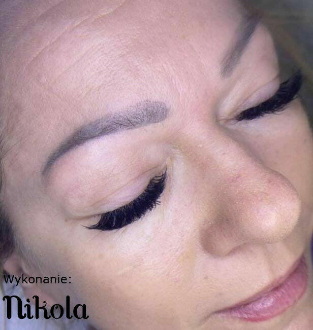 Przedłużanie i stylizacja rzęs