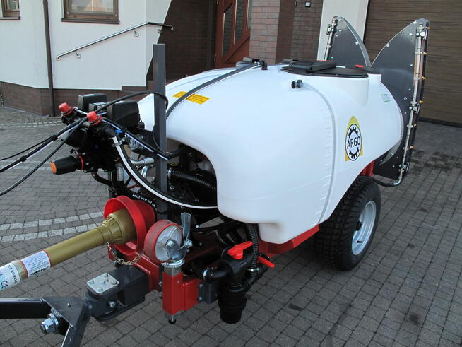 Mini Opryskiwacz Sadowniczy 600L Wąski (92cm) Borówka