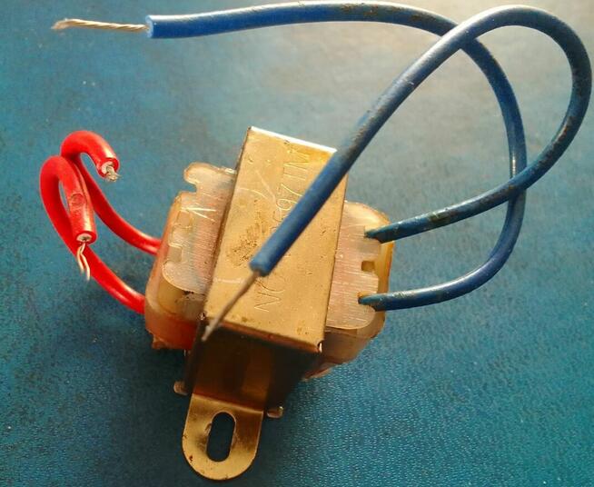 TRANSFORMATOR SIECIOWY NC-V2597TM TRAFO 230V / 12V (14,6V)