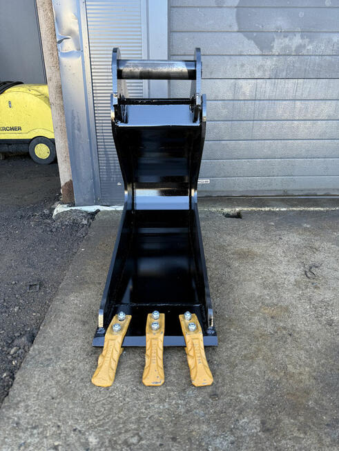 Łyżka podsiębierna do gliny 30cm 3,6-5,5t