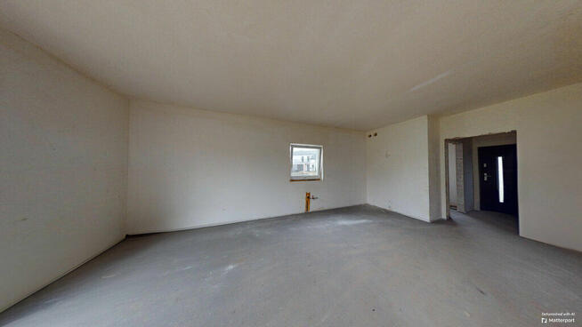 Bliźniak w stanie deweloperskim - Białuń