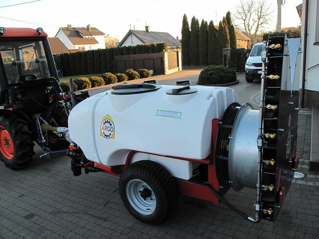 Mini Opryskiwacz Sadowniczy 600L Wąski (92cm) Borówka