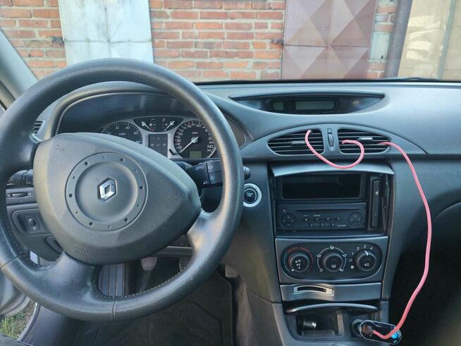 Laguna 2 Części (Ładny środek)