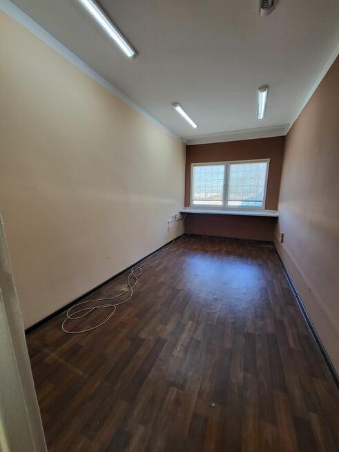 Wynajmę hala magazynowa 900 m2 + biura 200 m2