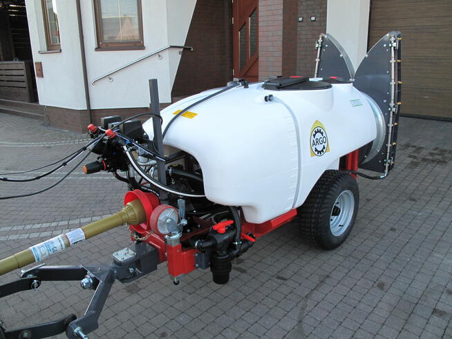 Mini Opryskiwacz Sadowniczy 600L Wąski (92cm) Borówka