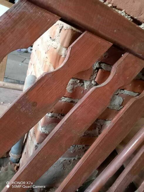 Balustrady schodowe z litego drewna got do montażu