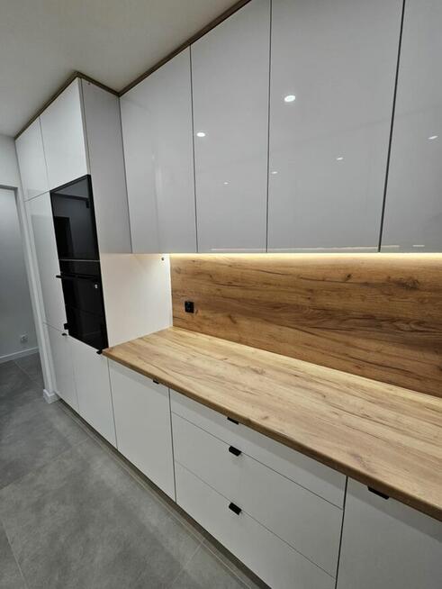 Po remoncie Dostojewskiego 60m2 rozkładowe 3 pokoje, balkon!