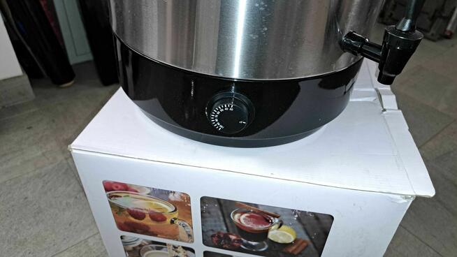 WARNIK Z TERMOSTATEM 26 L nowy nigdy nie używany