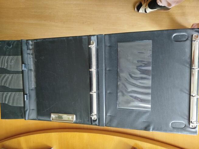 Teczka segregator usztywniony