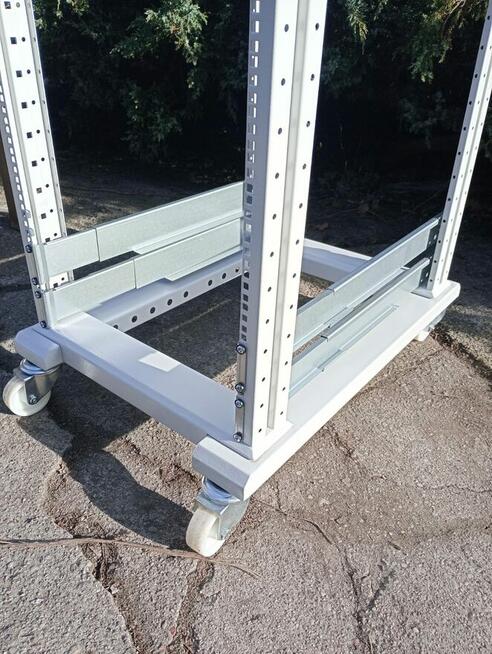 Szafa serwerowa rack stojąca szafy serwerowe