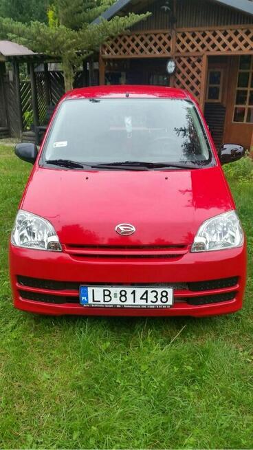 auto miejskie Daihatsu Cuore z oszczędnym silnikiem Toyoty