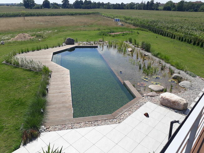 stawy kąpielowe, baseny, oczka wodne