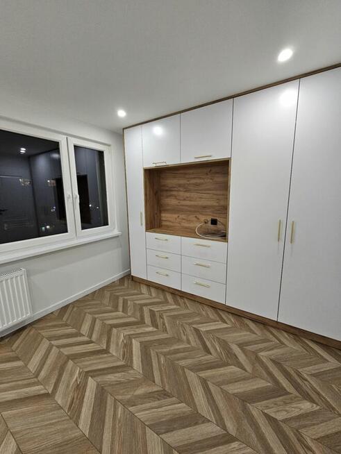 Po remoncie Dostojewskiego 60m2 rozkładowe 3 pokoje, balkon!