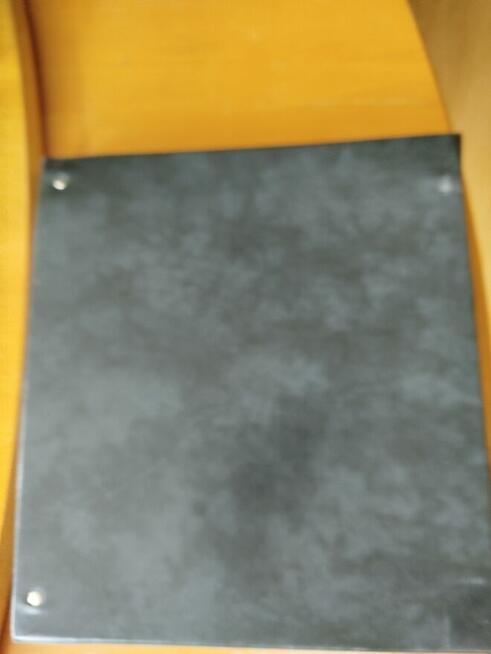 Teczka segregator usztywniony