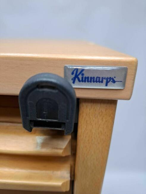 Szafa biurowa aktowa żaluzjowa Kinnarps 3 oh buk naturalny