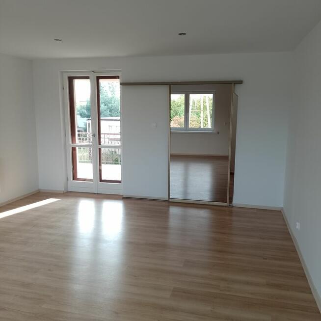 Bezczynszowe Mieszkanie 71 m2 4 pokoje. garaż