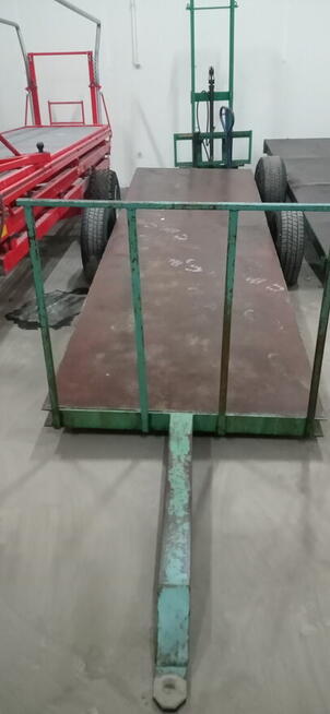 Sprzedam przyczepę sadownicza