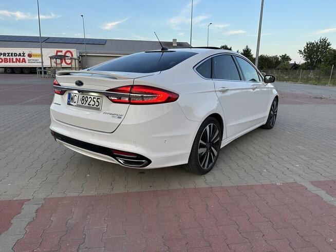 Ford Fusion 2.0 ecoboost 245 km AWD z gazem