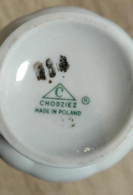 Wazonik IWONA Porcelana Chodzież wysokość 17cm