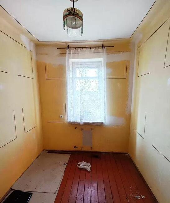 Dom Wolnostojący Piętrowy Siedlisko Budynki Gospodarcze