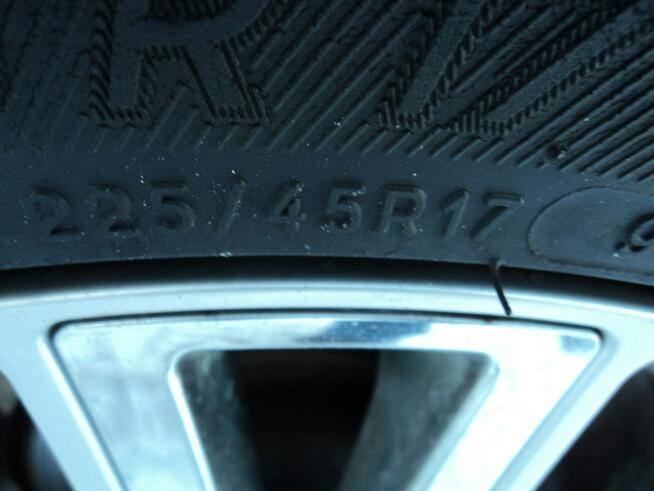 sprzedam ładnego HYUNDAIA i30 1.6 b