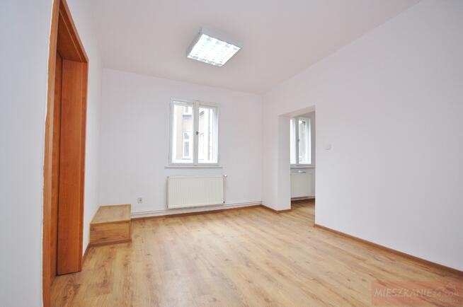 Lokal biurowy 59 m w ścisłym centrum Ostrowa Wlkp.