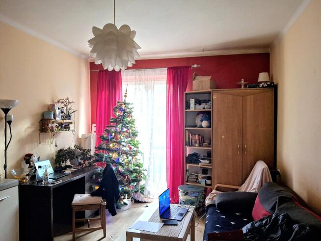 Duże 3-pok. kuchnia,2 balkony francuskie. Piwnica.