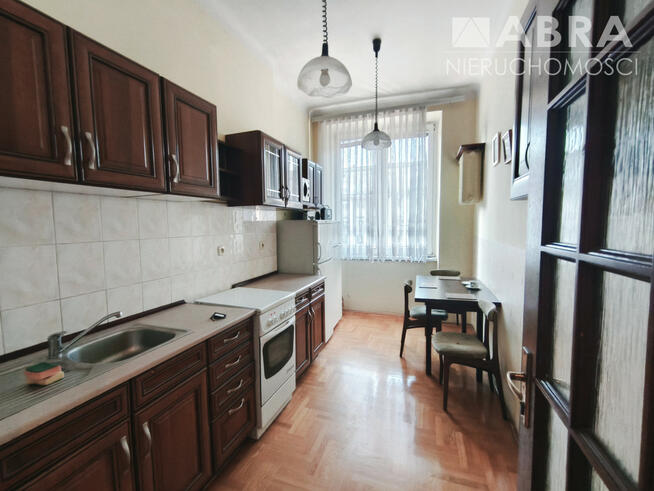 Mieszkanie Warszawa gm. Śródmieście Śródmieście, Aleje Jerozolimskie