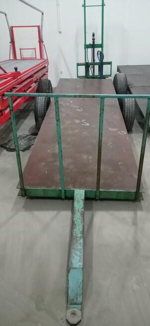 Sprzedam przyczepę sadownicza